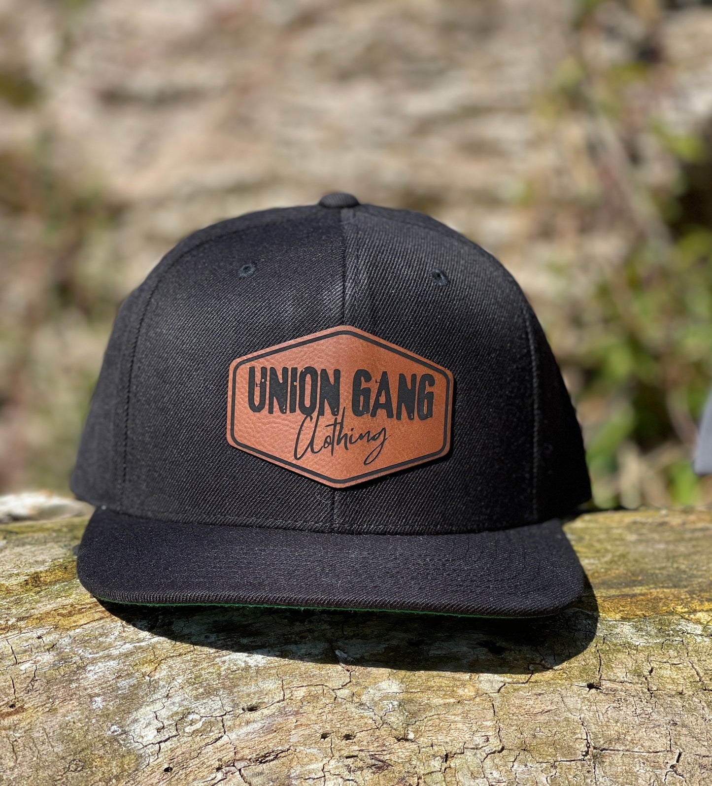 MENS UNION GANG LEATHER PATCH SNAP BACK HAT